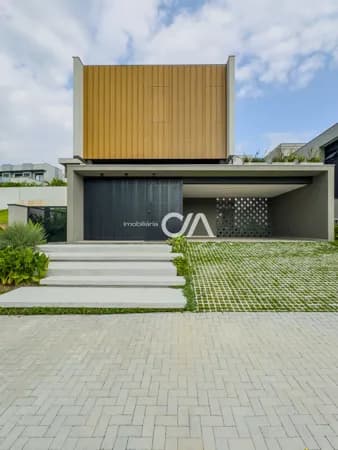Alphaville | 390m² | 4 suítes | Área Gourmet | Piscina | 4 Vagas | R$4.480.000,00 | ACEITA PERMUTA