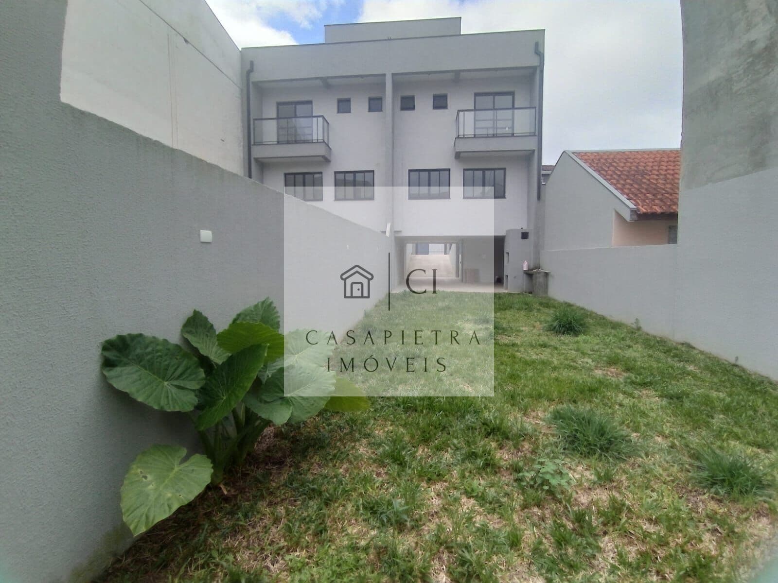 Sobrado 3 quartos 1 suíte no Boa Vista terreno 210m2