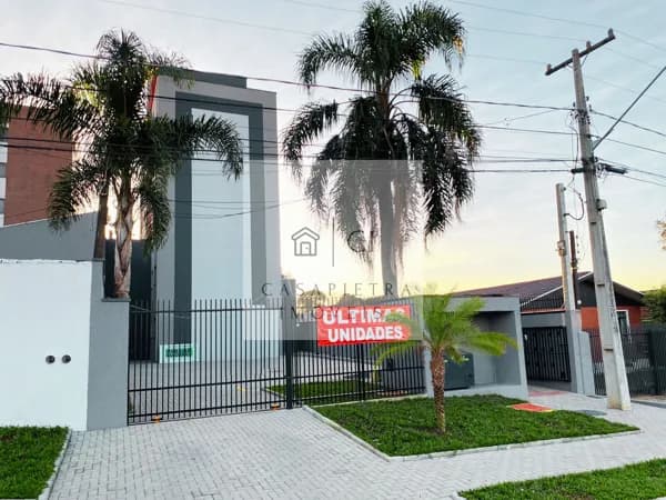Apartamento 1 e 2 quartos Capão da Imbuia 26m2