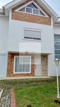 Sobrado em Condomínio 3 quartos Cajuru 159m2