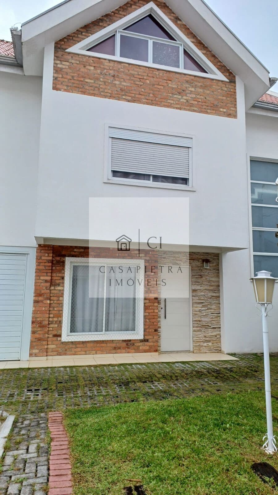 Sobrado em Condomínio 3 quartos Cajuru 159m2