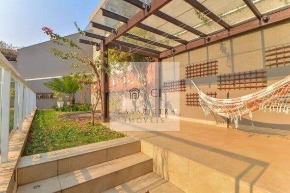 Casa com 4 dormitórios no Bairro Jardim das Américas 360m2