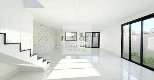 Triplex em Condomínio Fechado Santa Cândida 3 suítes 170m2