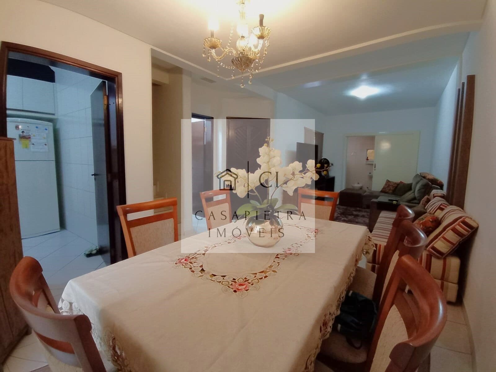 Sobrado Bairro Cajuru 3 quartos 220m2