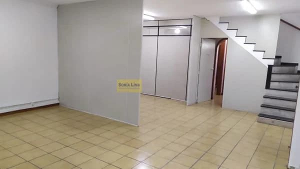 Sobrado Padrão para Aluguel em Indianópolis São Paulo-SP