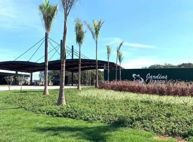 Lote/Terreno em Goiânia - Jardins França