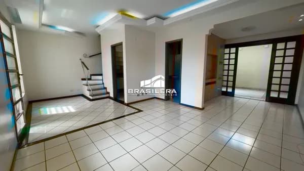Casa de Condomínio em Goiânia - Jardim América