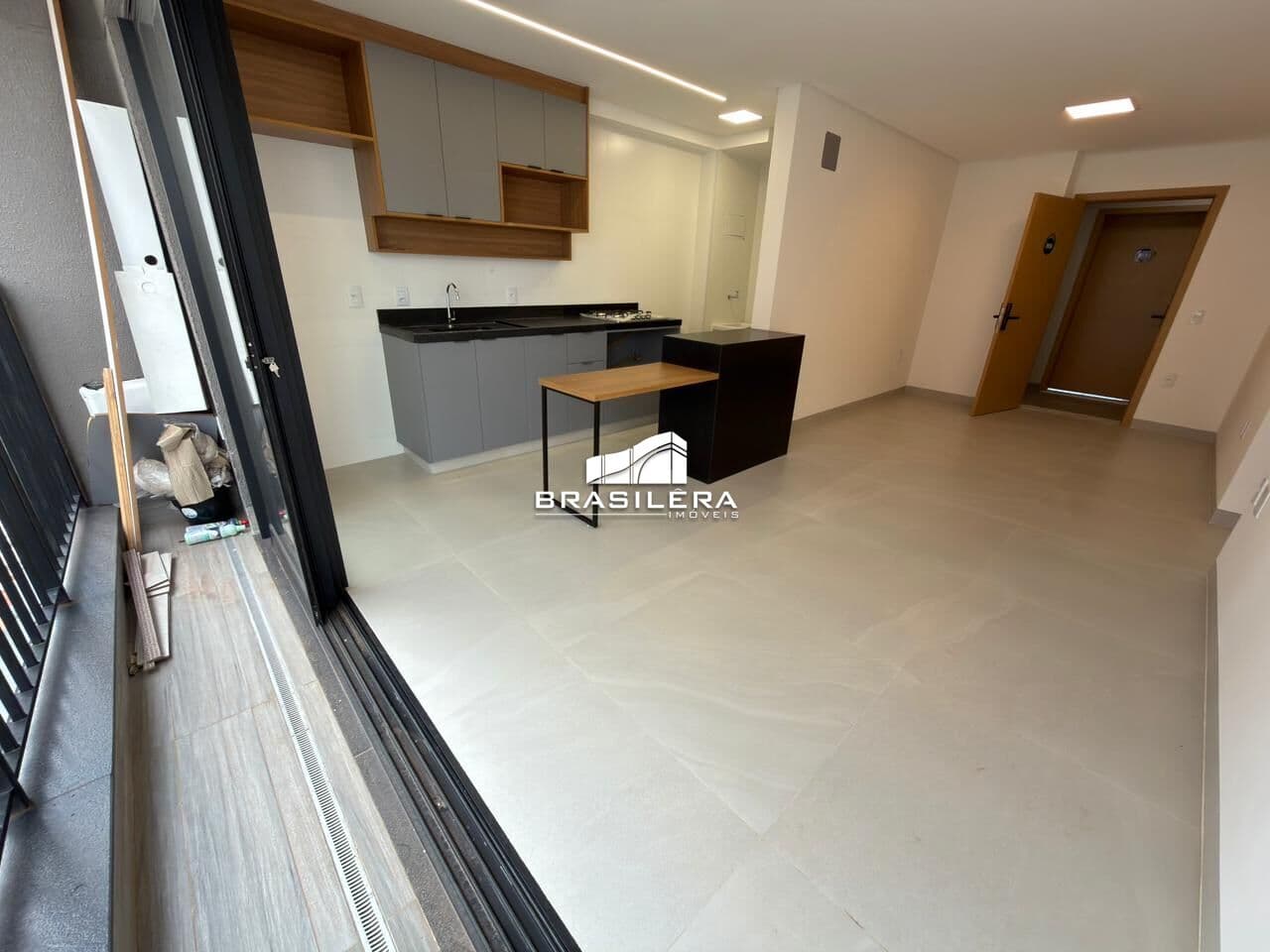 Apartamento em frente ao Colegio WR, ao lada da praça da T23