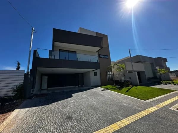 sobrado condomínio Porto