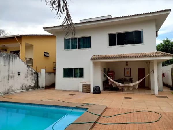 Sobrado com 4 dormitórios à venda, 280 m² por R$ 1.650.000,00 - Jardim América - Goiânia/GO