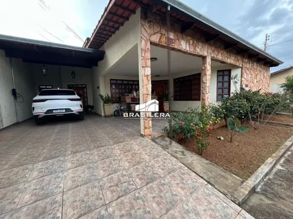 Aconchegante casa Térrea com 6 quartos no Privê