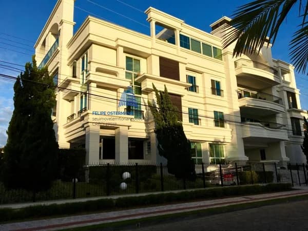 Apartamento Alto Padrão para Venda em Jurerê Florianópolis-SC