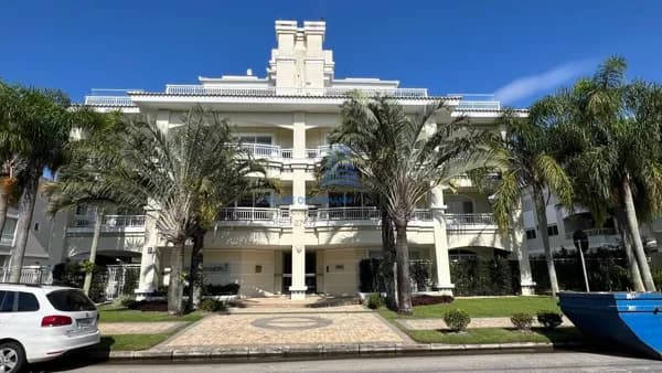Apartamento à 90 metros da Praia, Jurerê Internacional