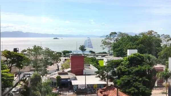 Casa 02 andares, 05 min do centro - Vista Mar - Agronômica