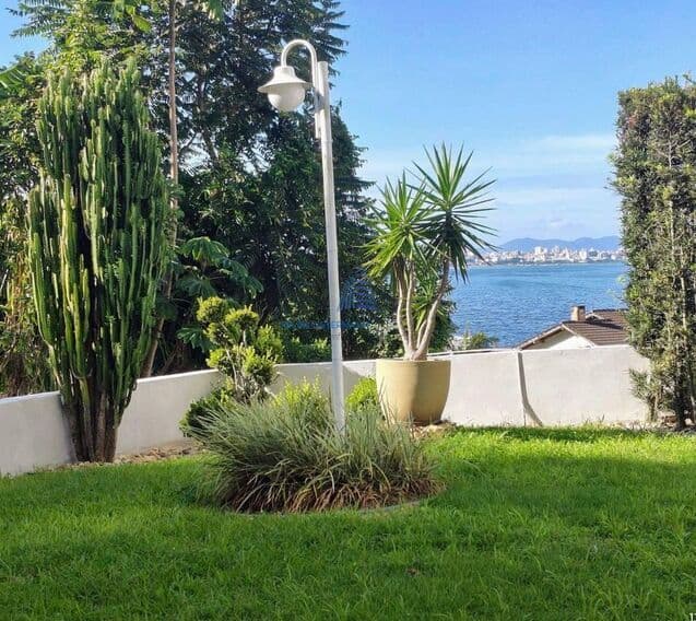 Apartamento 03 quartos, 1 vaga de garagem coberta, à venda em Ponta de Baixo – São José/SC