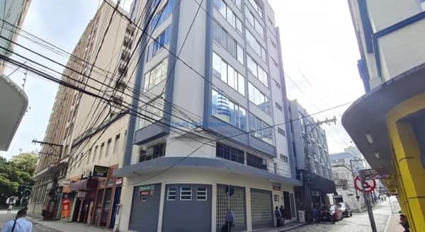 Prédio Comercial e Residencial, ideal para Airbnb, no Centro, Florianópolis/SC