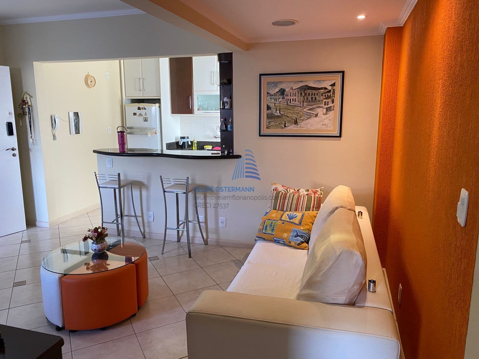 Apartamento na Avenida Madre Benvenuta, 3 dormitórios, vaga de garagem coberta, Florianópolis/SC