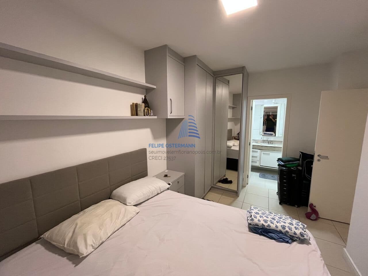 Apartamento de alto Padrão, Plaza Du Soleil, 2 dormitórios, suíte, sacada fechada, 2 vagas, condomínio estilo Clube