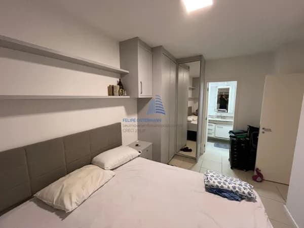 Apartamento de alto Padrão, Plaza Du Soleil, 2 dormitórios, suíte, sacada fechada, 2 vagas, condomínio estilo Clube