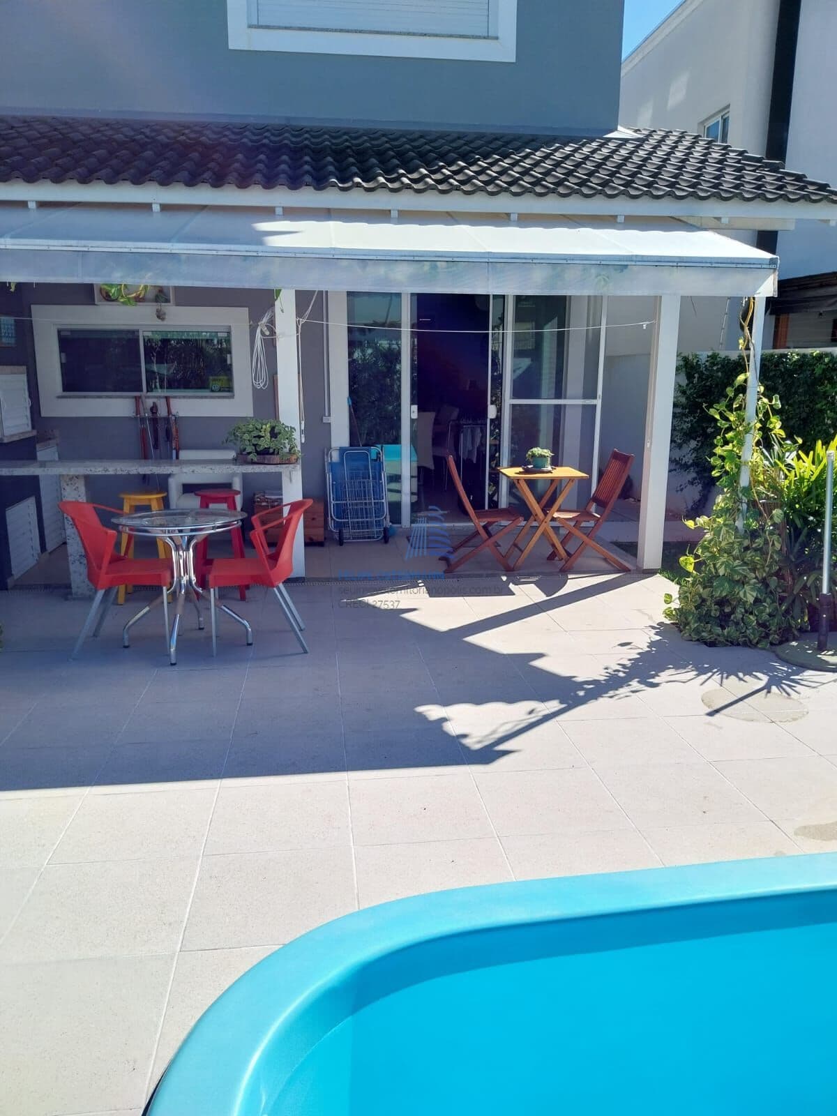 Casa Alto Padrão em Cachoeira do Bom Jesus, Florianópolis/SC, 4 dormitórios, 3 suítes