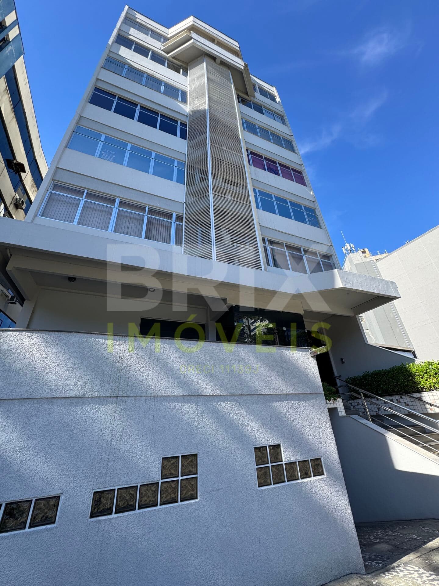ANDAR CORPORATIVO COM 6 SALAS NO CENTRO DE BLUMENAU | 365m² | 4 VAGAS