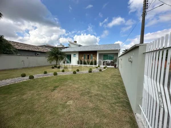 CASA NO CAÇADOR
