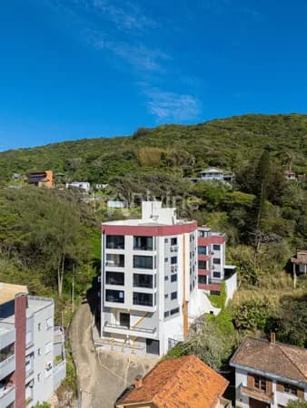 APARTAMENTO NO MAR GROSSO