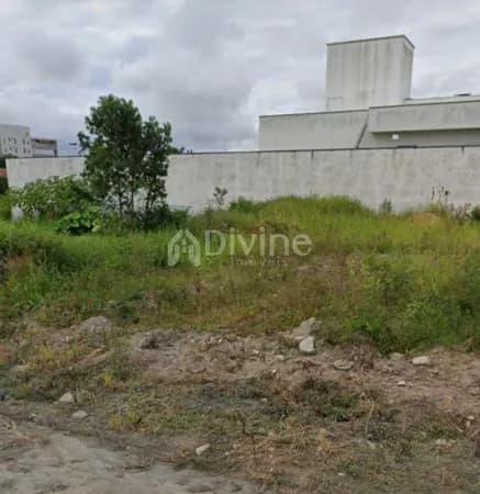 TERRENO NO REVOREDO
