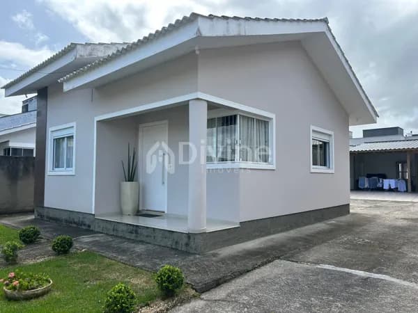 CASA NA VILA ESPERANÇA