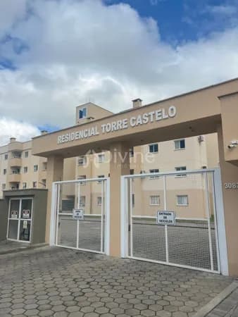 APARTAMENTO NO MONTE CASTELO