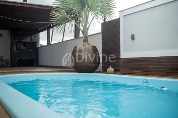 CASA NA VILA ESPERANÇA
