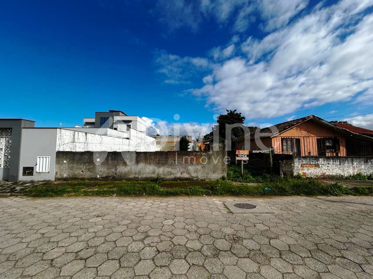 TERRENO NA PASSAGEM 336M²