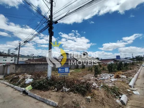 Terreno à venda próximo ao centro da cidade!