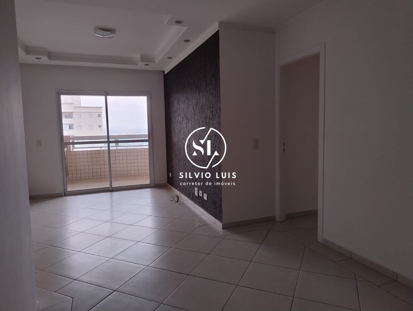 Apartamento Padrão - 3 Dom. sendo 2 suítes - 2 Vagas - Lazer completo