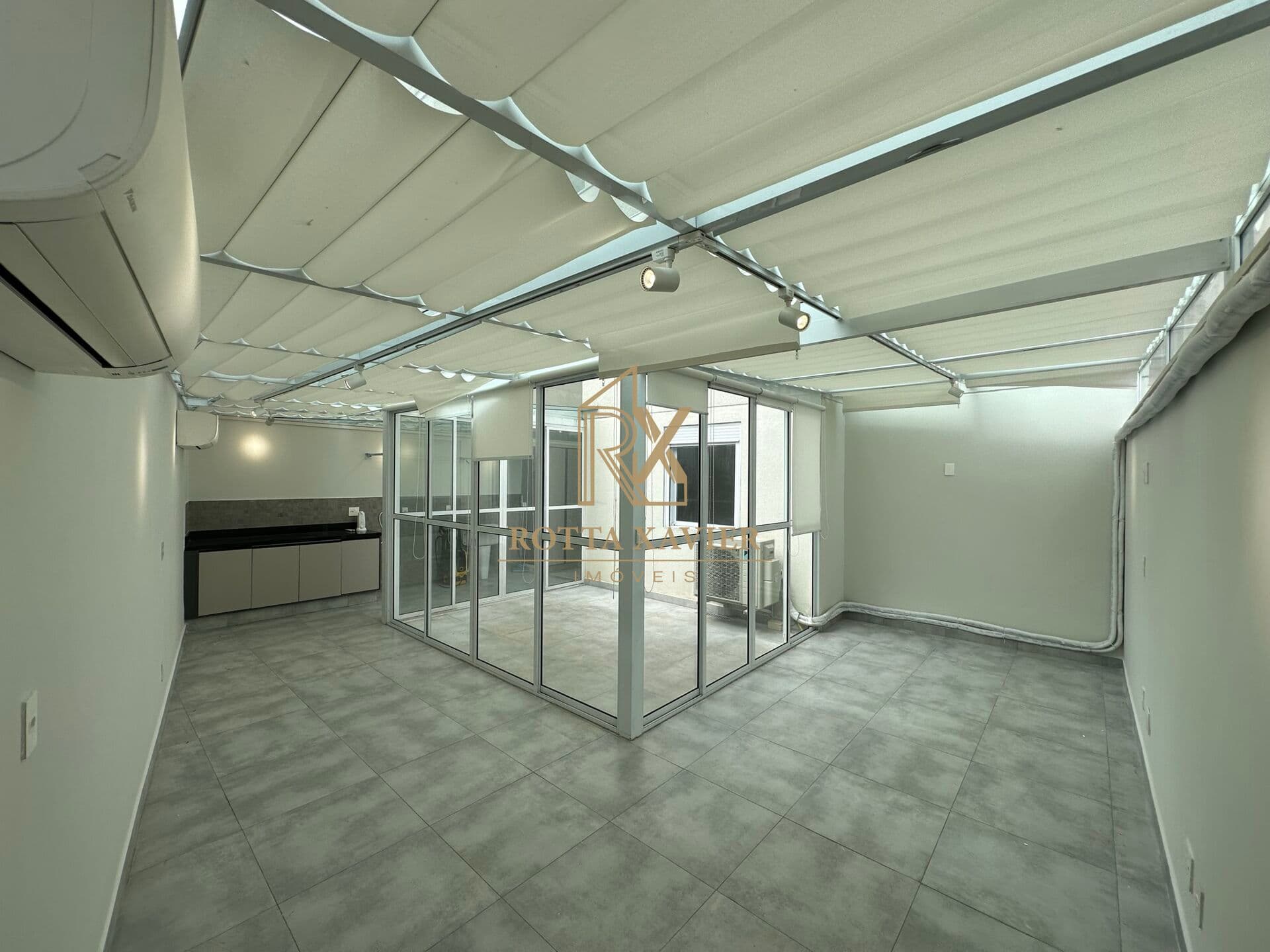 Apartamento Garden para venda à poucos passos do metrô Vila Madalena, São Paulo/SP