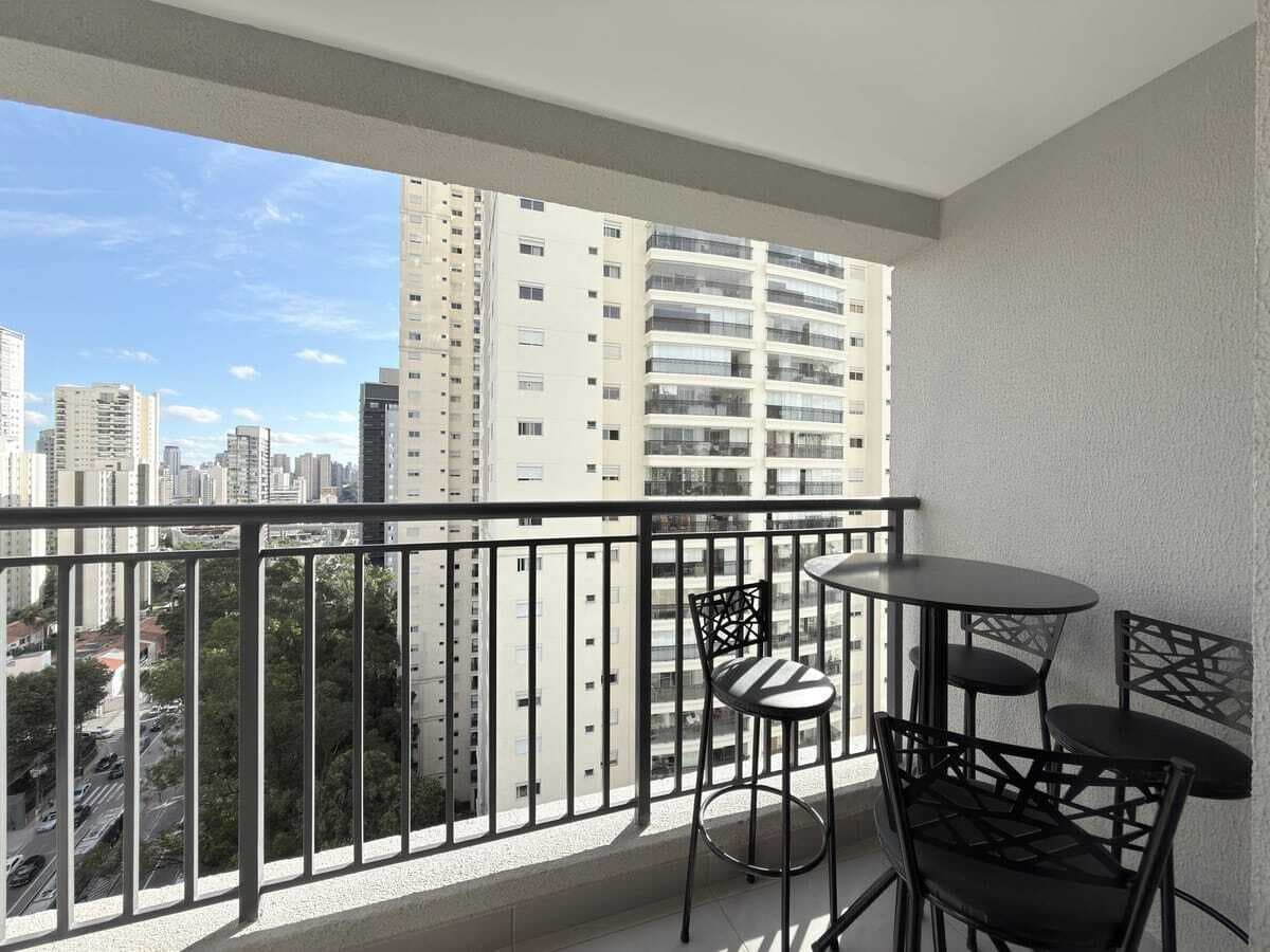 Apartamento para alugar no bairro Campo Belo em São Paulo/SP