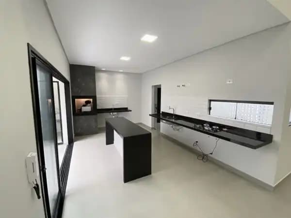 Casa à venda em Londrina/PR