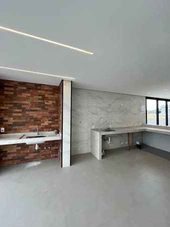 Casa à venda em Londrina/PR