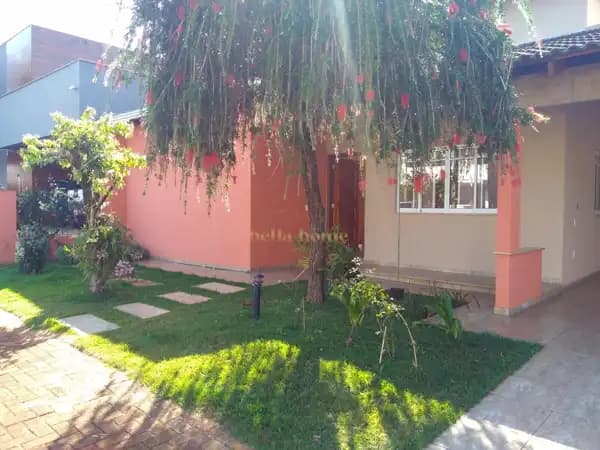 Casa à venda em Londrina/PR
