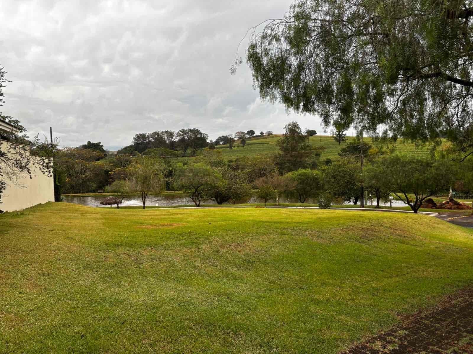 Terreno à venda em Londrina/PR