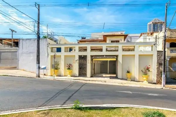 Casa à venda em Londrina/PR