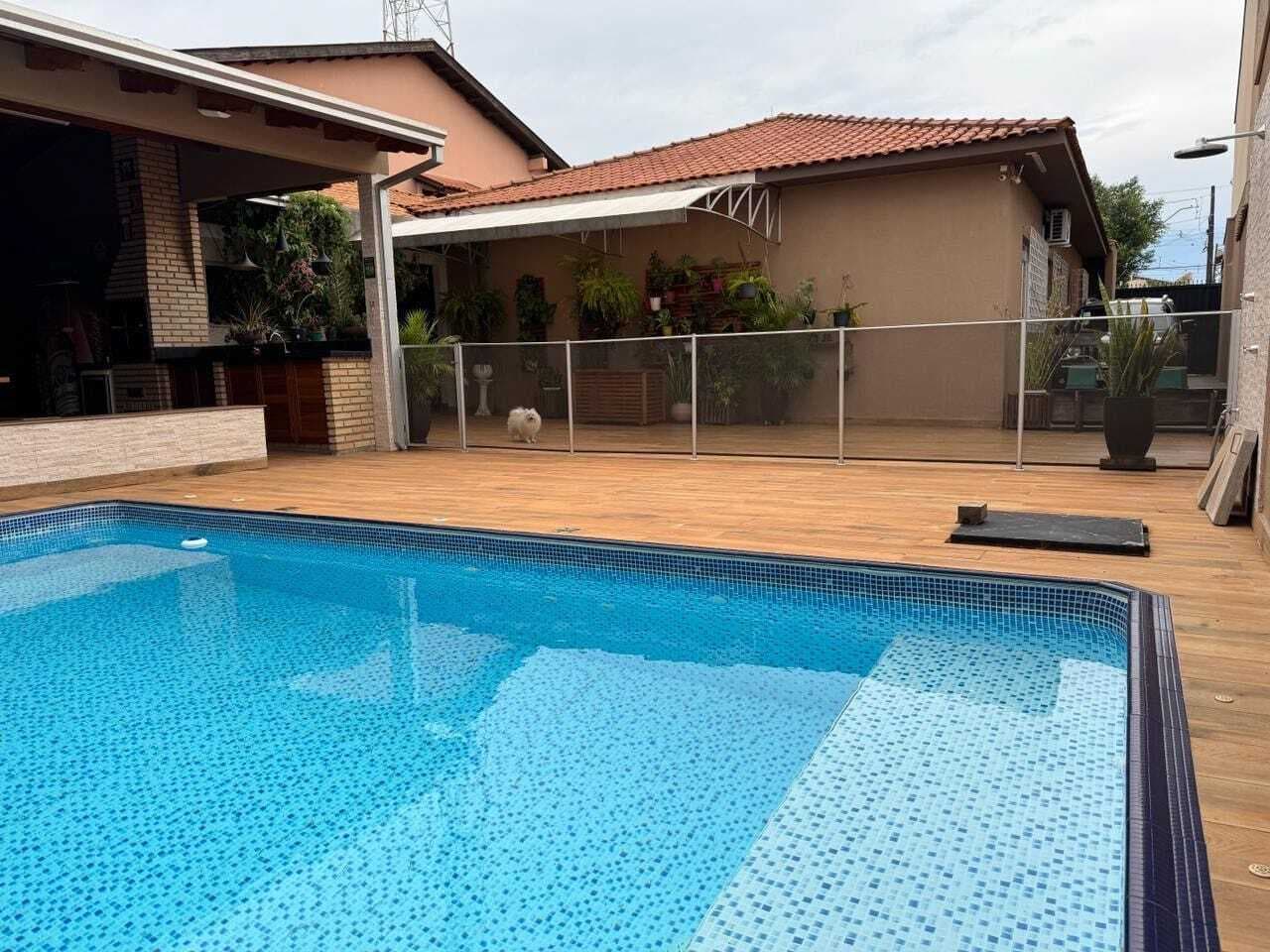 JD. SHANGRI-LÁ A – CASA TÉRREA À VENDA – 3 DORMITÓRIOS (3 SUITES)