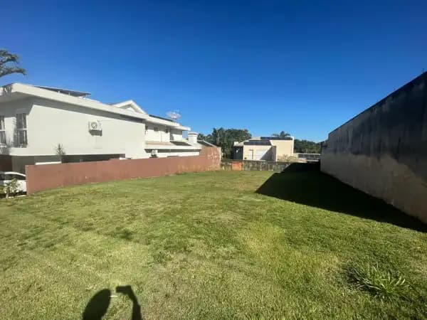 Terreno à venda em Londrina/PR