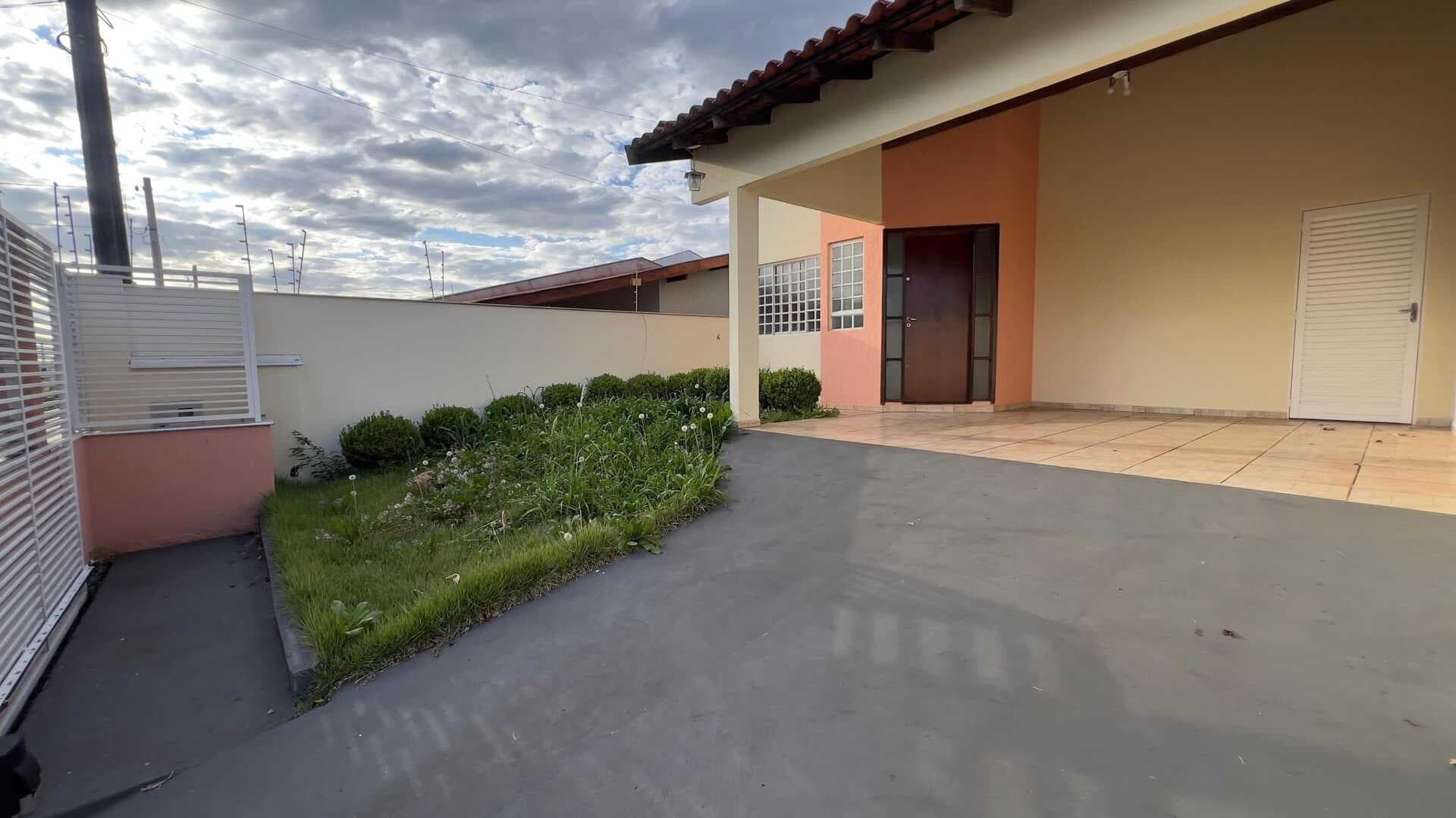 Casa à venda em Londrina/PR