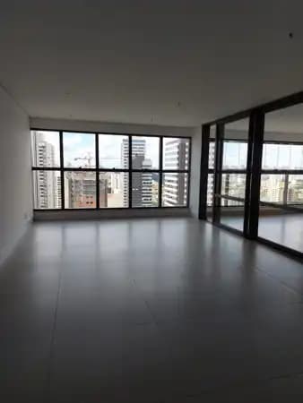 Apartamento à venda em Londrina/PR