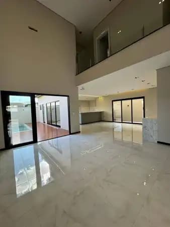 Casa à venda em Cambé/PR
