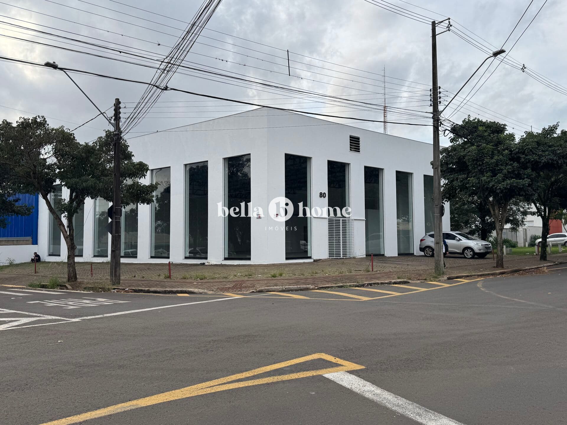MÓVEL COML PARA LOCAÇÃO I PROX. AO SHOPPING COM TUR I 500 M²