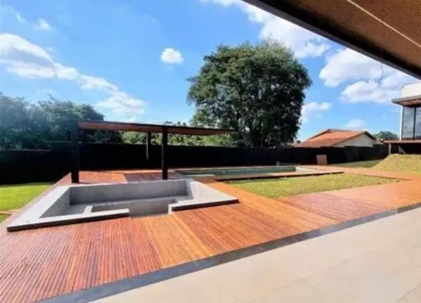 Casa à venda em Londrina/PR