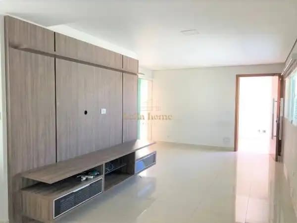 Casa à venda em Londrina/PR