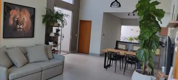 Casa à venda em Londrina/PR